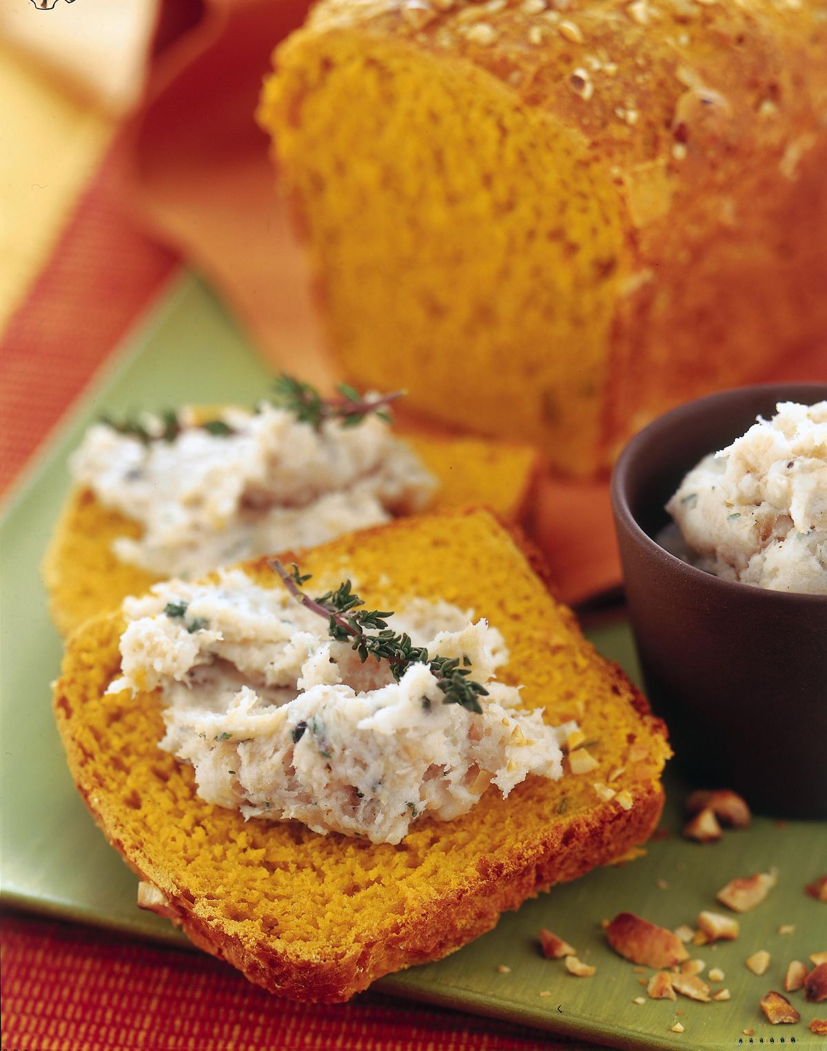 Pumpkin bread with honey and cheese