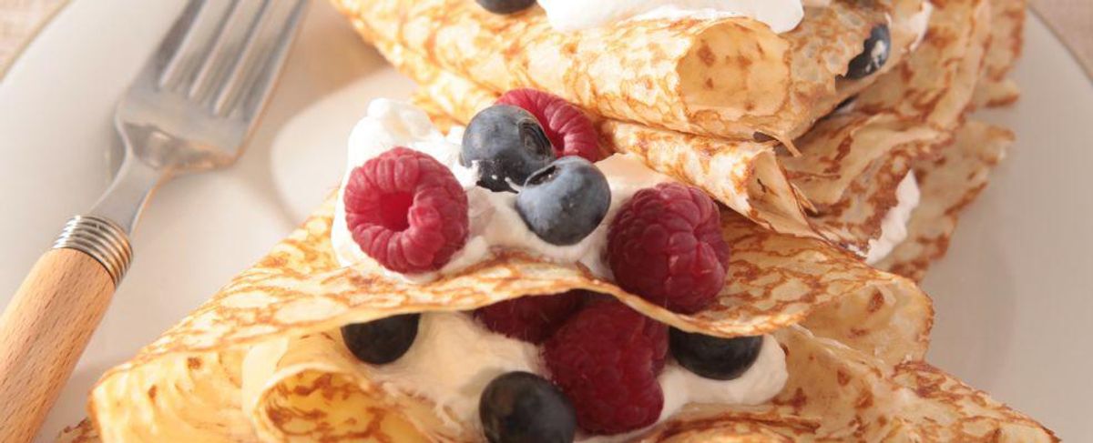 Crepes with cream
