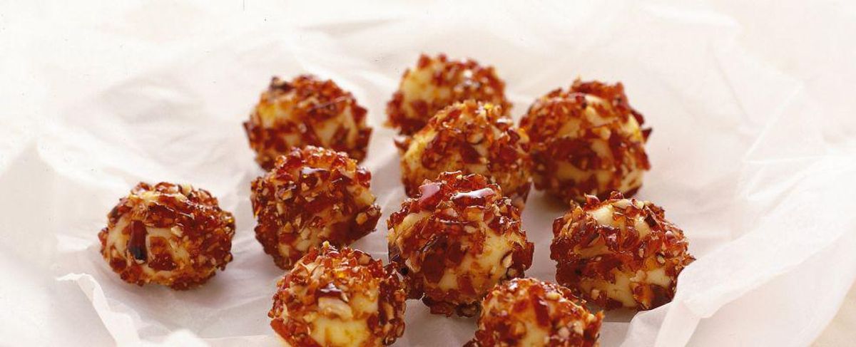 Crunchy white truffles