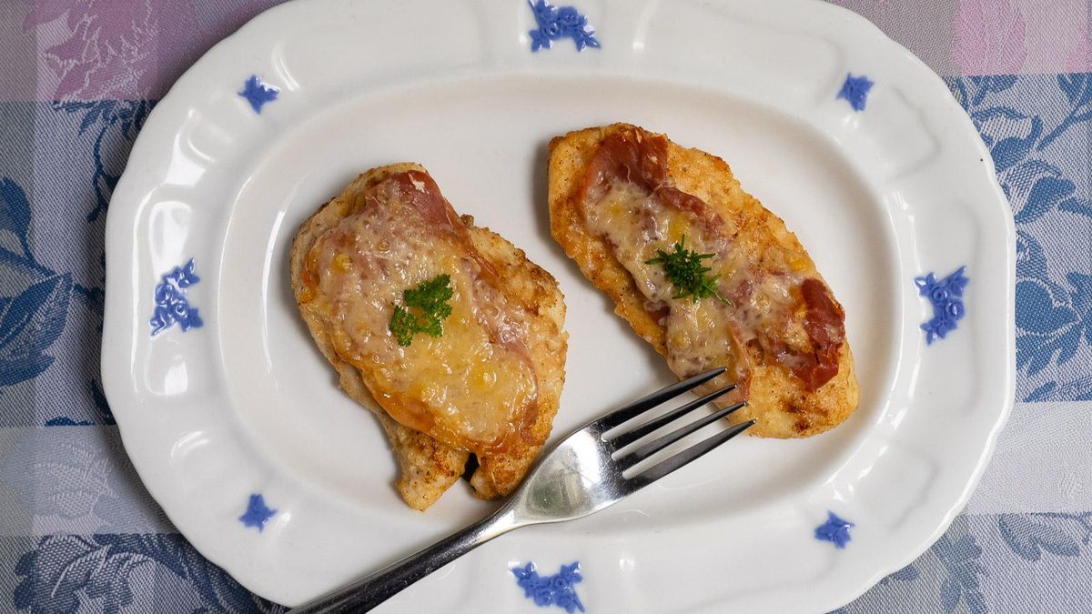 Chicken Breasts with Ham and Parmesan Cheese