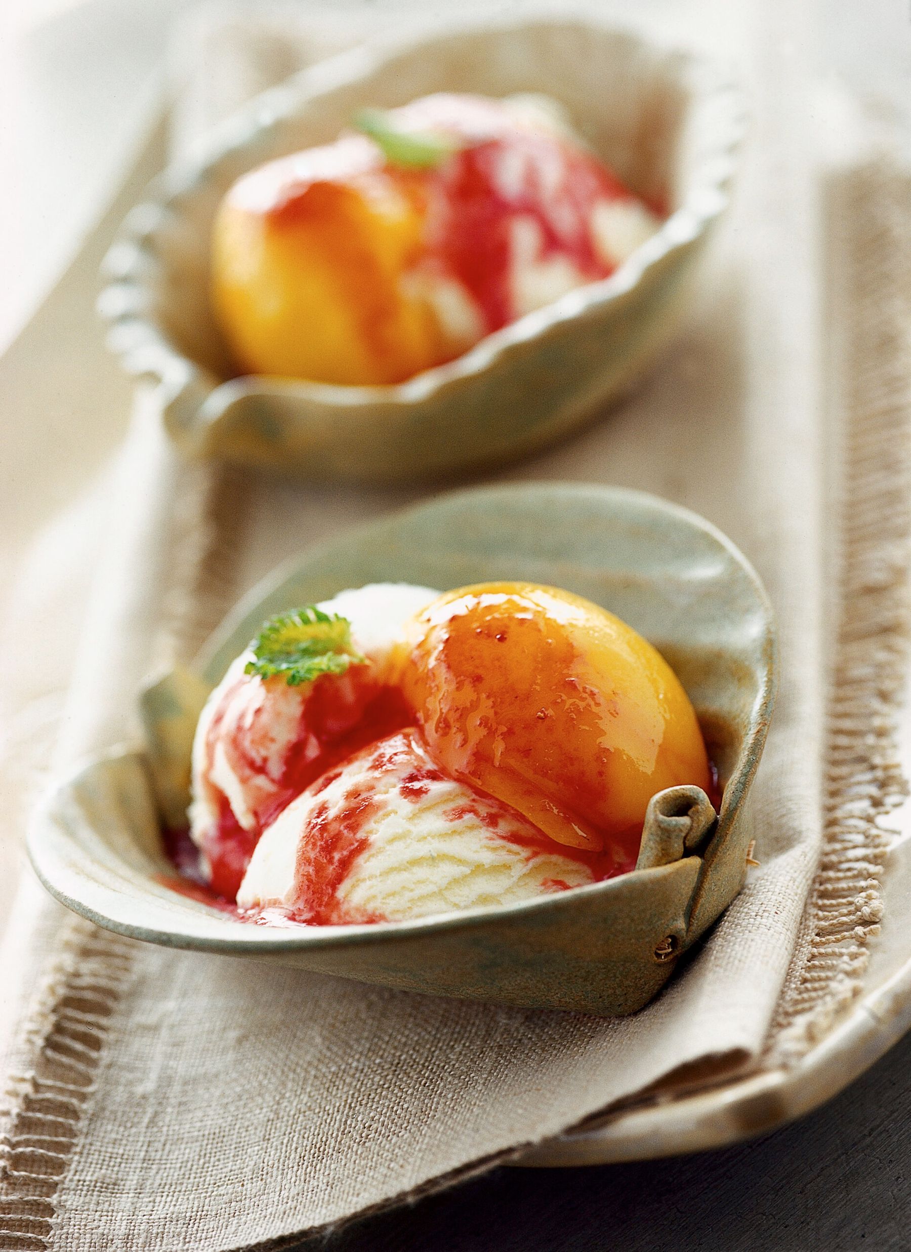 Peach melba