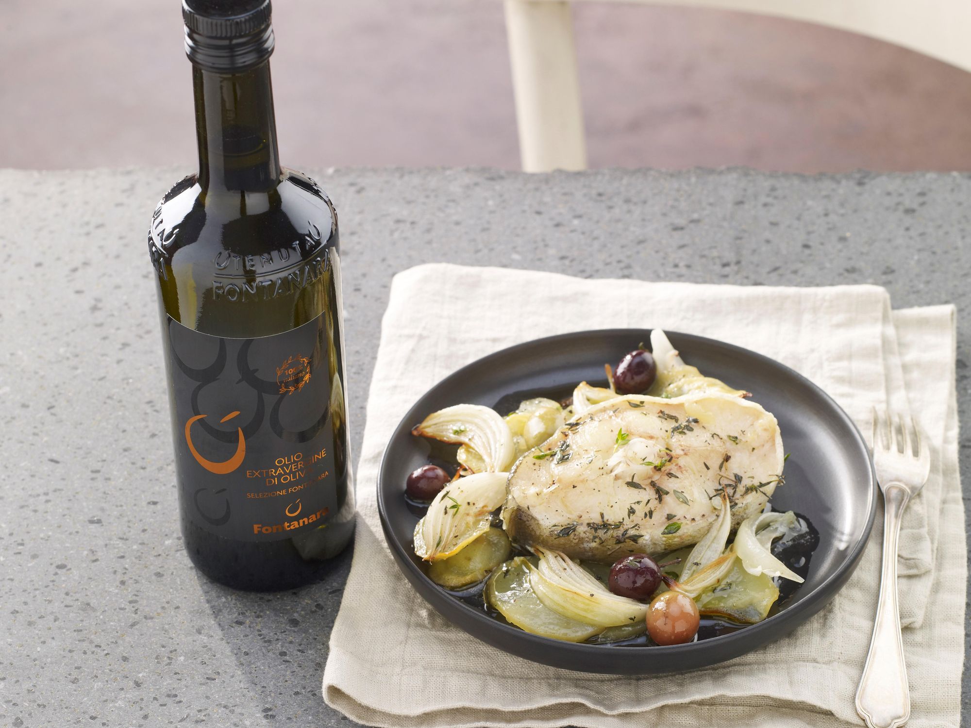 Cod with thyme and potatoes