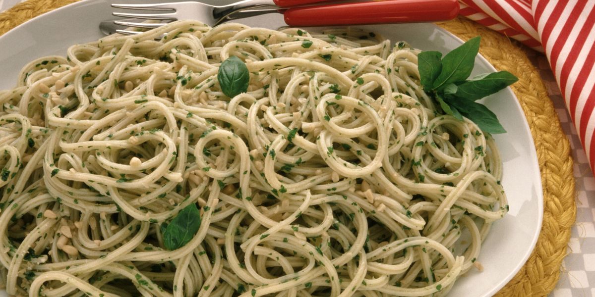 Spaghetti with Genoese pesto