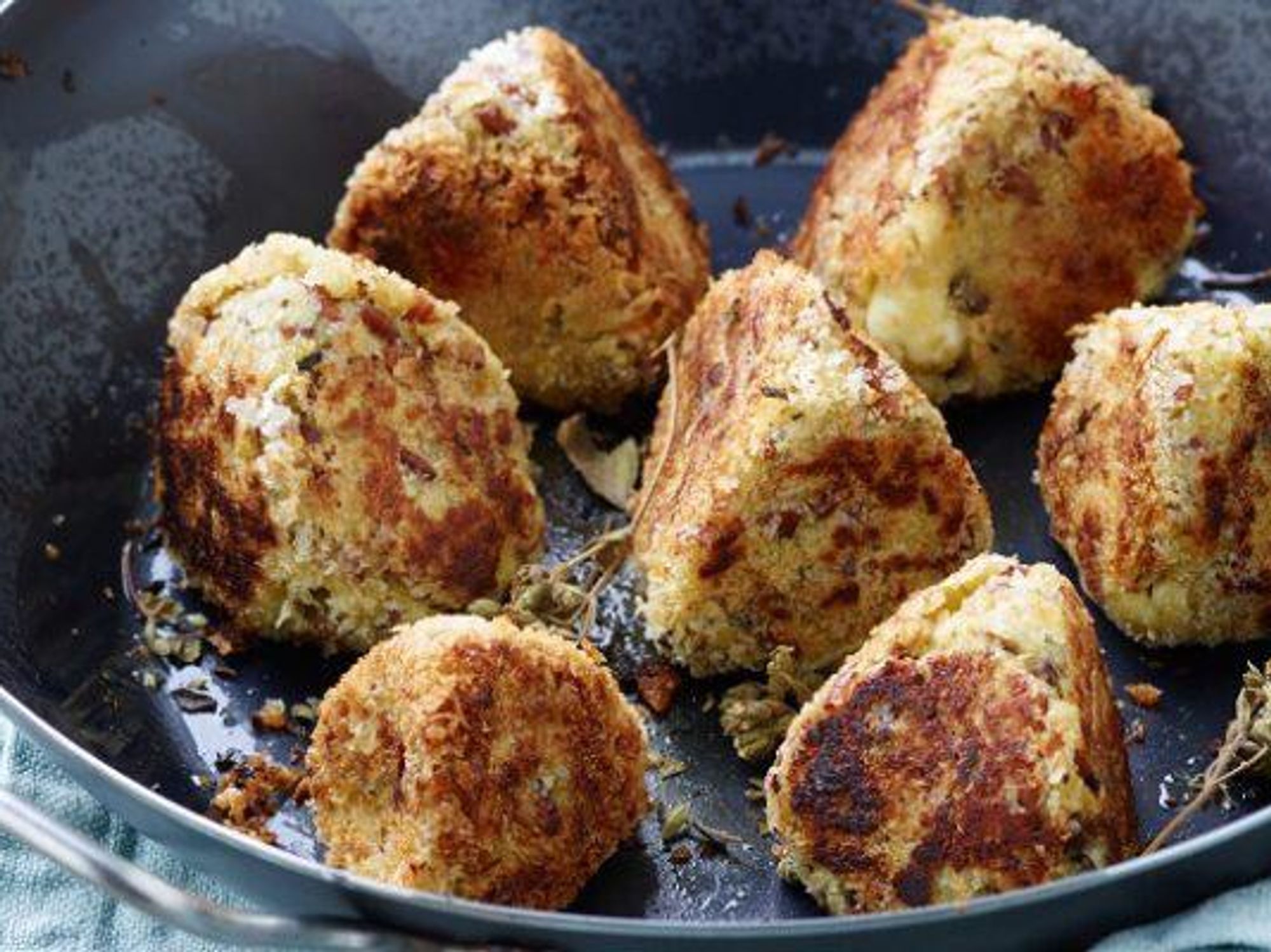 Aubergine and brown rice meatballs