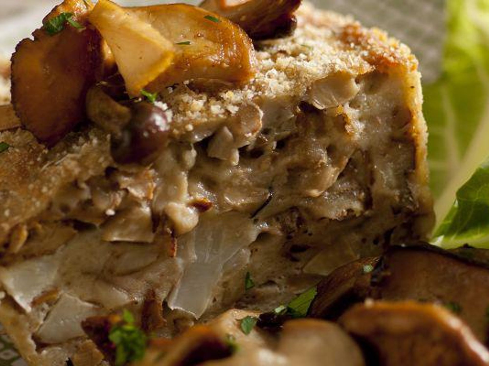 Flan with mixed mushrooms, cauliflower and walnuts