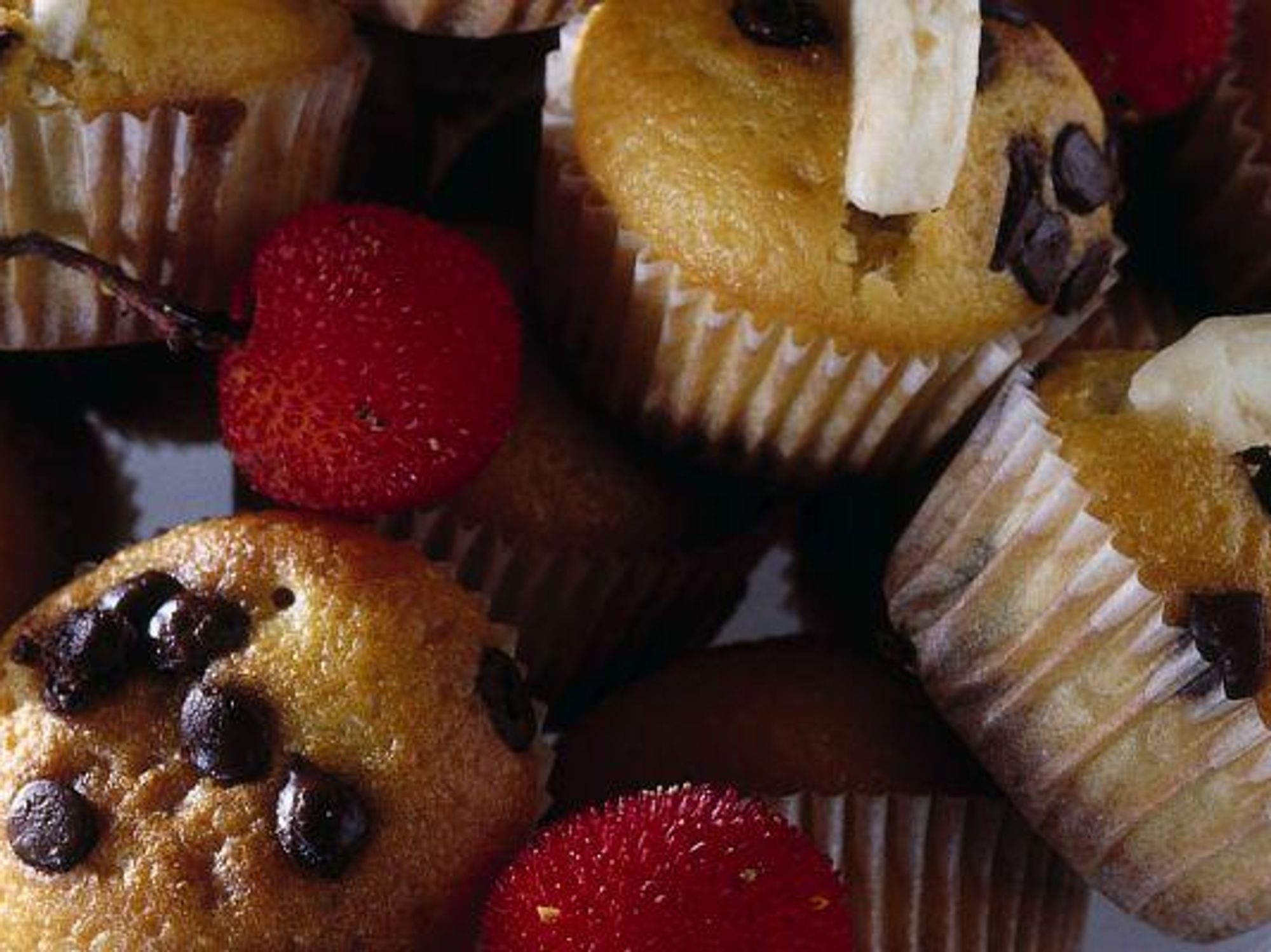 Banana & chocolate chip mini muffins