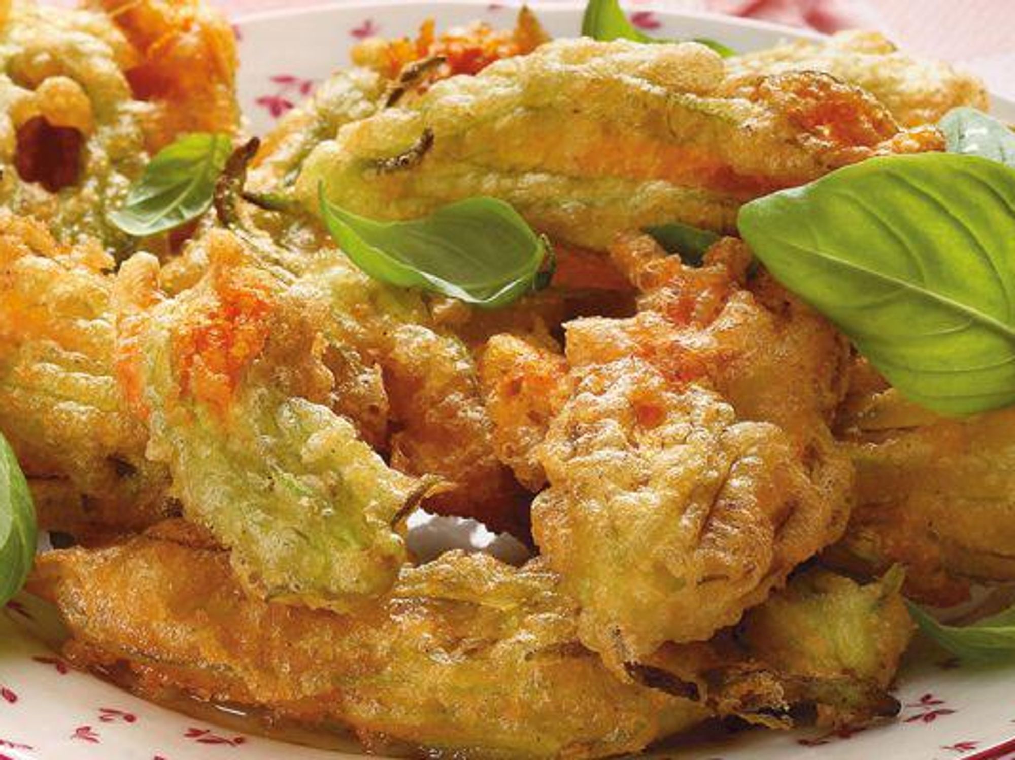 Stuffed courgette flowers with anchovies